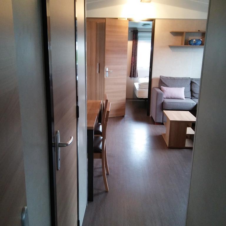 Mobil Home Camping Les Charmettes Les Mathes Exterior photo